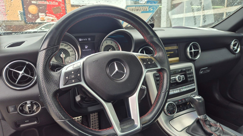 Mercedes-Benz SLK 350 SLK Roadster SLK 350 BlueEfficiency — photo 11