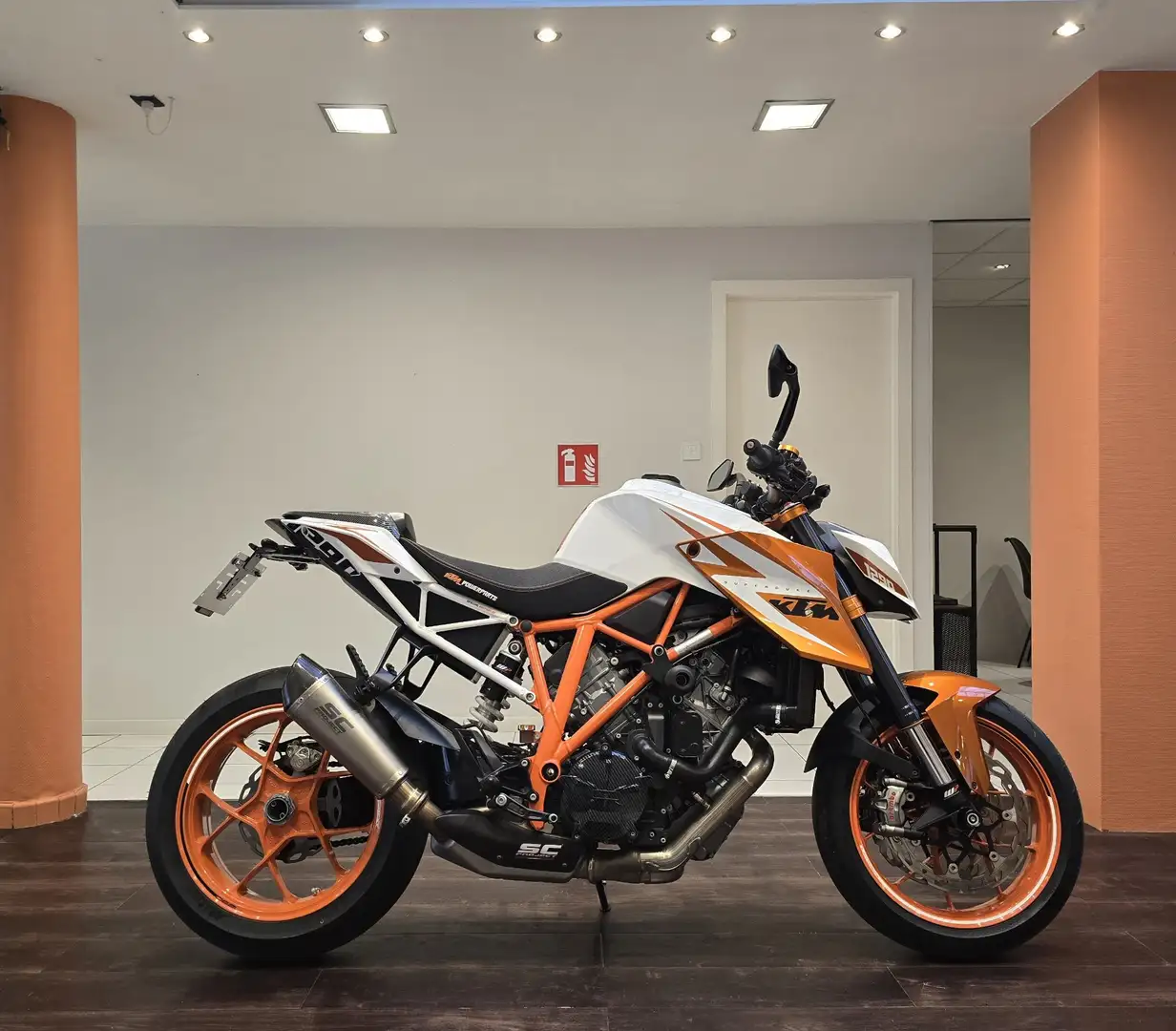 KTM 1290 Super Duke R SE Naranja - 1