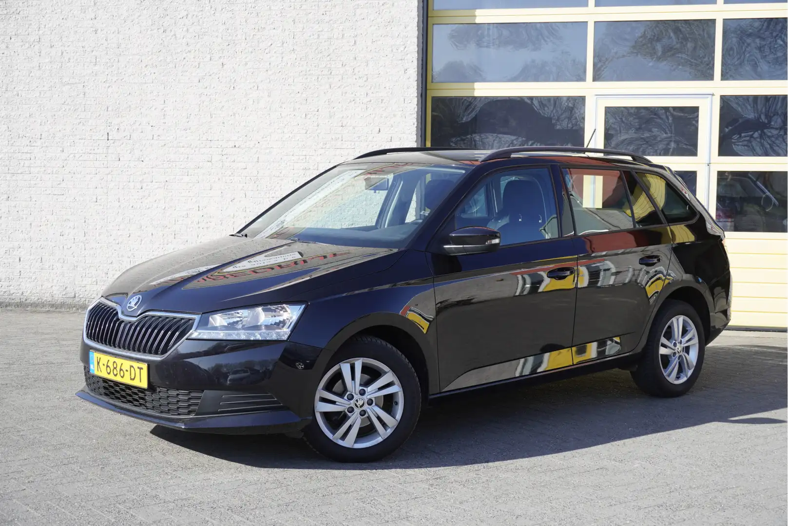 Skoda Fabia Combi 1.0 TSI Active Launch BJ2020 Lmv 15" | Led | Noir - 2