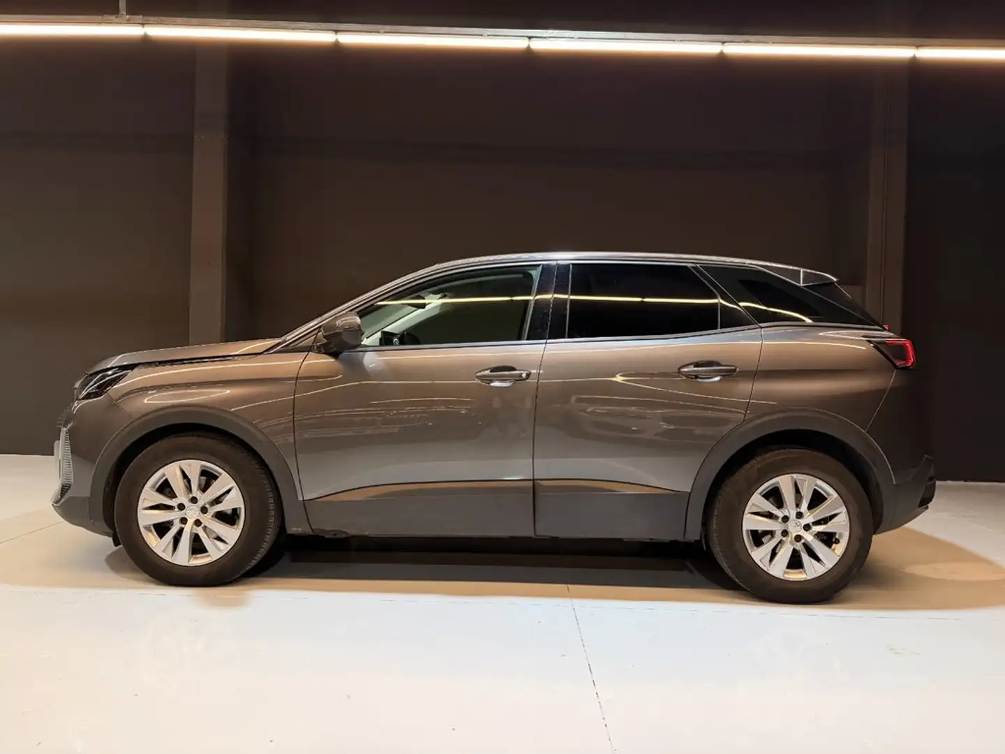 Peugeot 3008 1.5 BlueHDi 96kW (130CV) S&S Active Pack Gris - 2