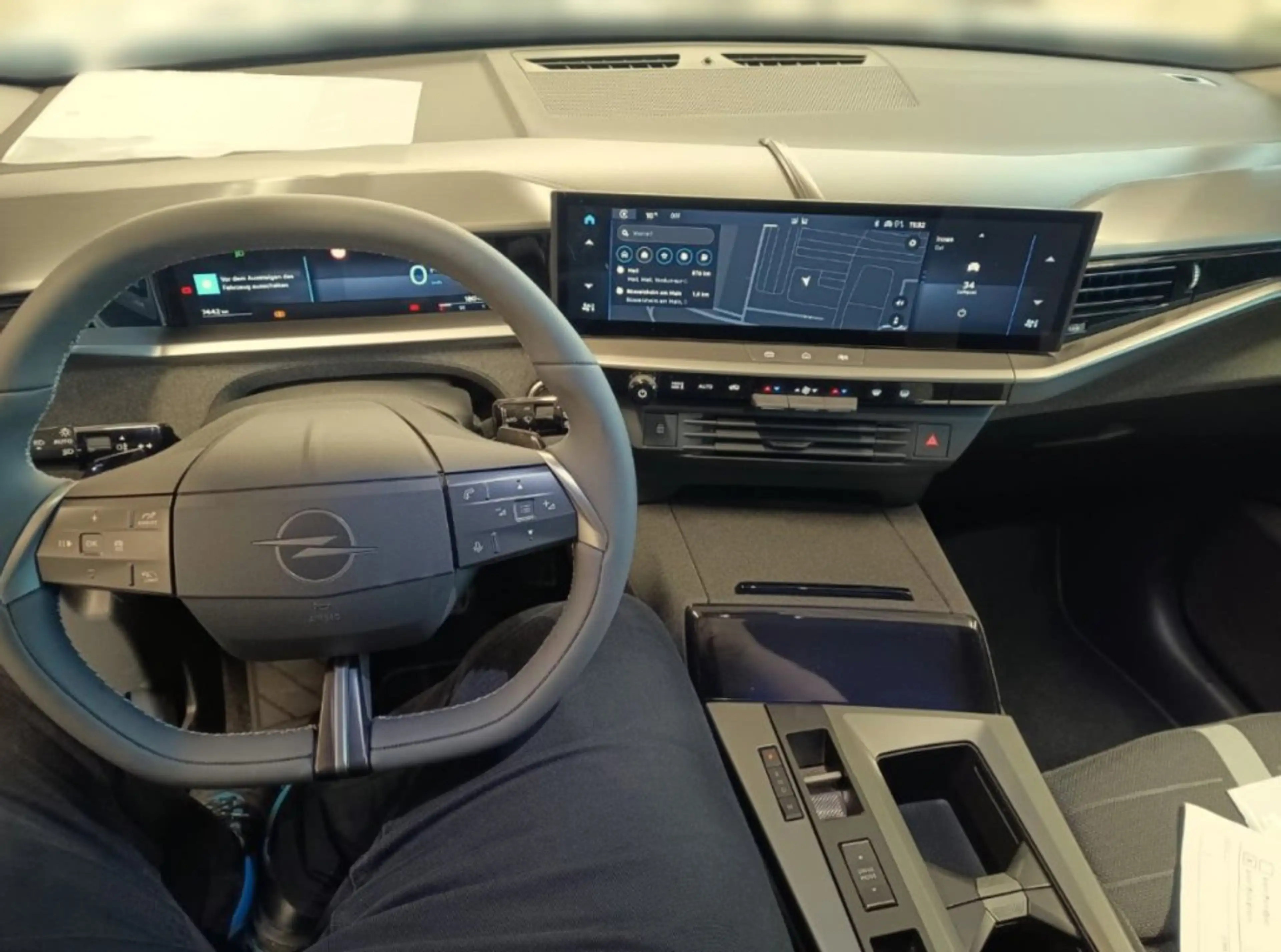 Opel Grandland X GRANDLAND Edition Hybrid 145 e-DCT LP € 41.733,- — photo 8