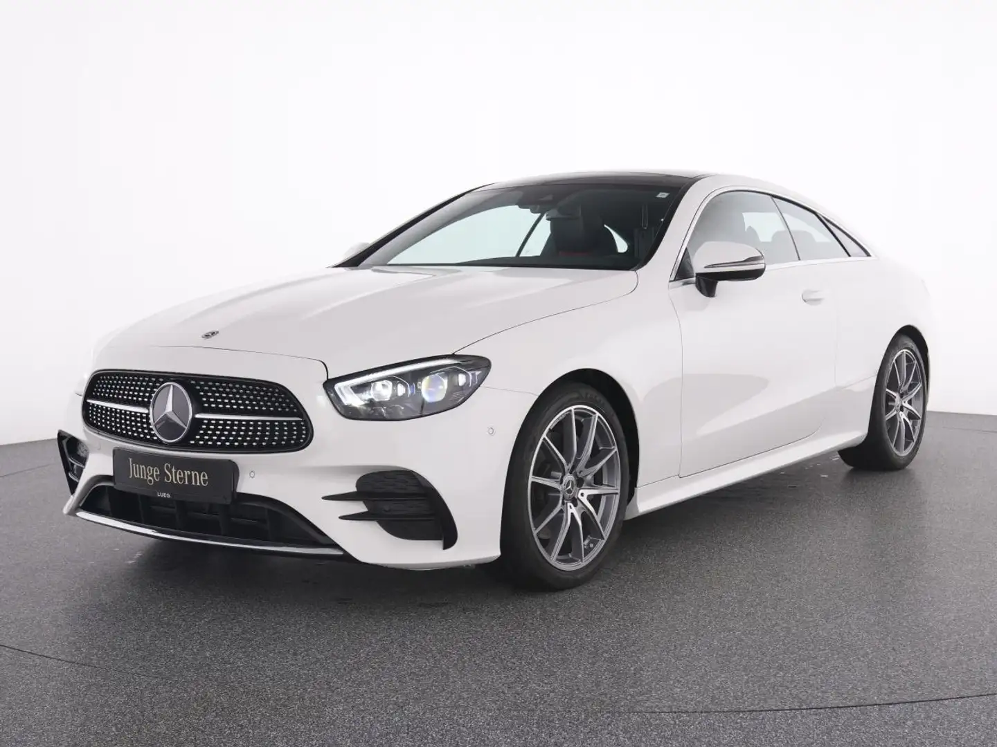 Mercedes-Benz E 200 Coupé AMG+Pano+MBeam+Leder+RFK+Tot+PTS+SHZ Wit - 2