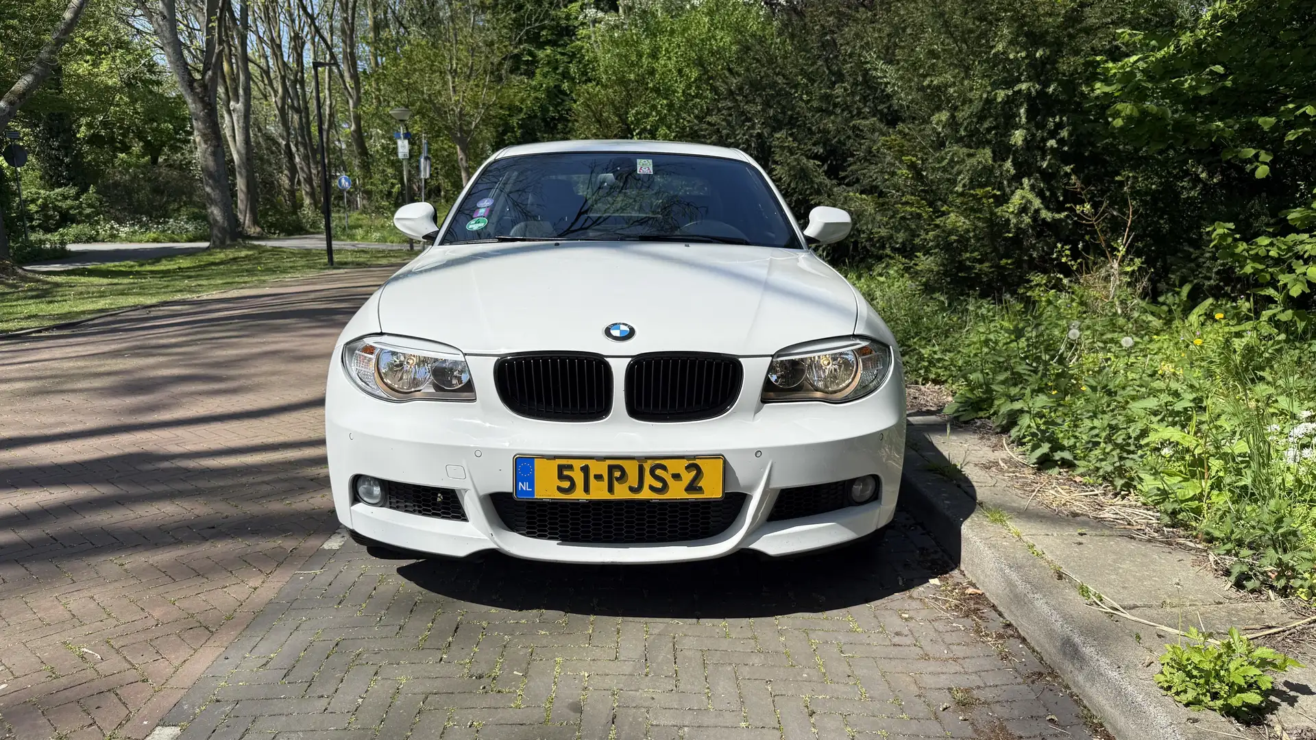 BMW 120 120i Coupe - 2