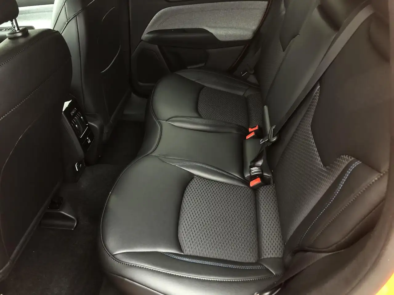 Jeep Compass photo Jeep Compass