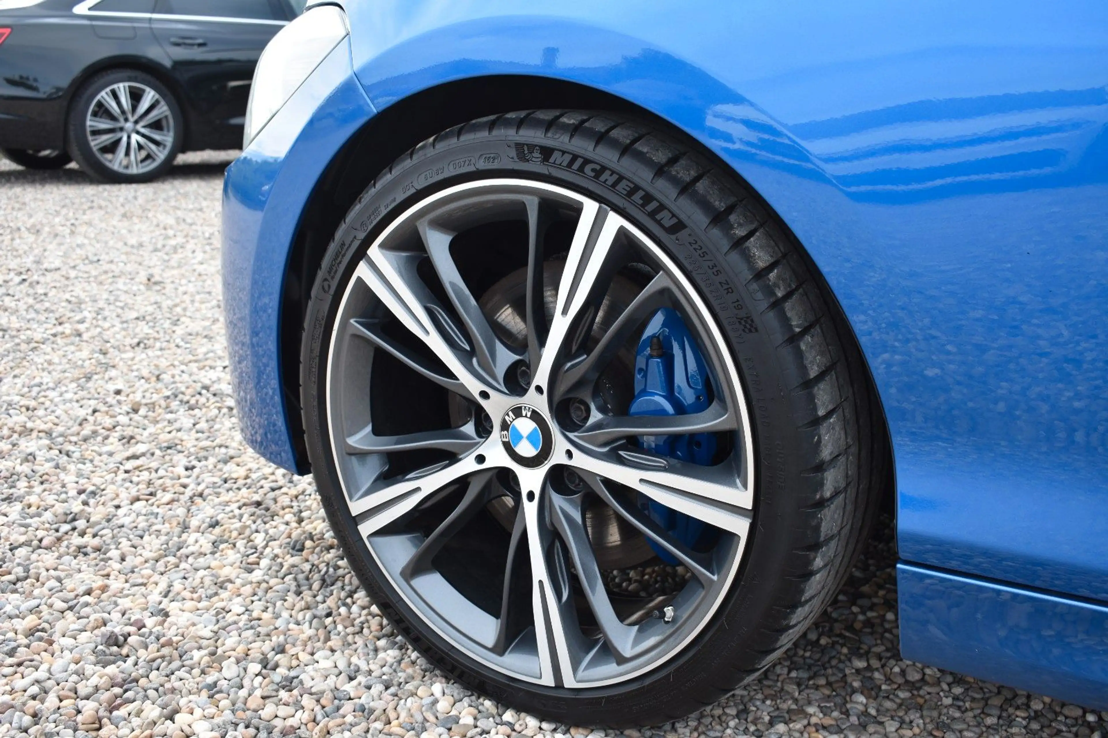 BMW 135 BMW M135i xDrive H&K 19 Zoll Navi Prof — photo 5