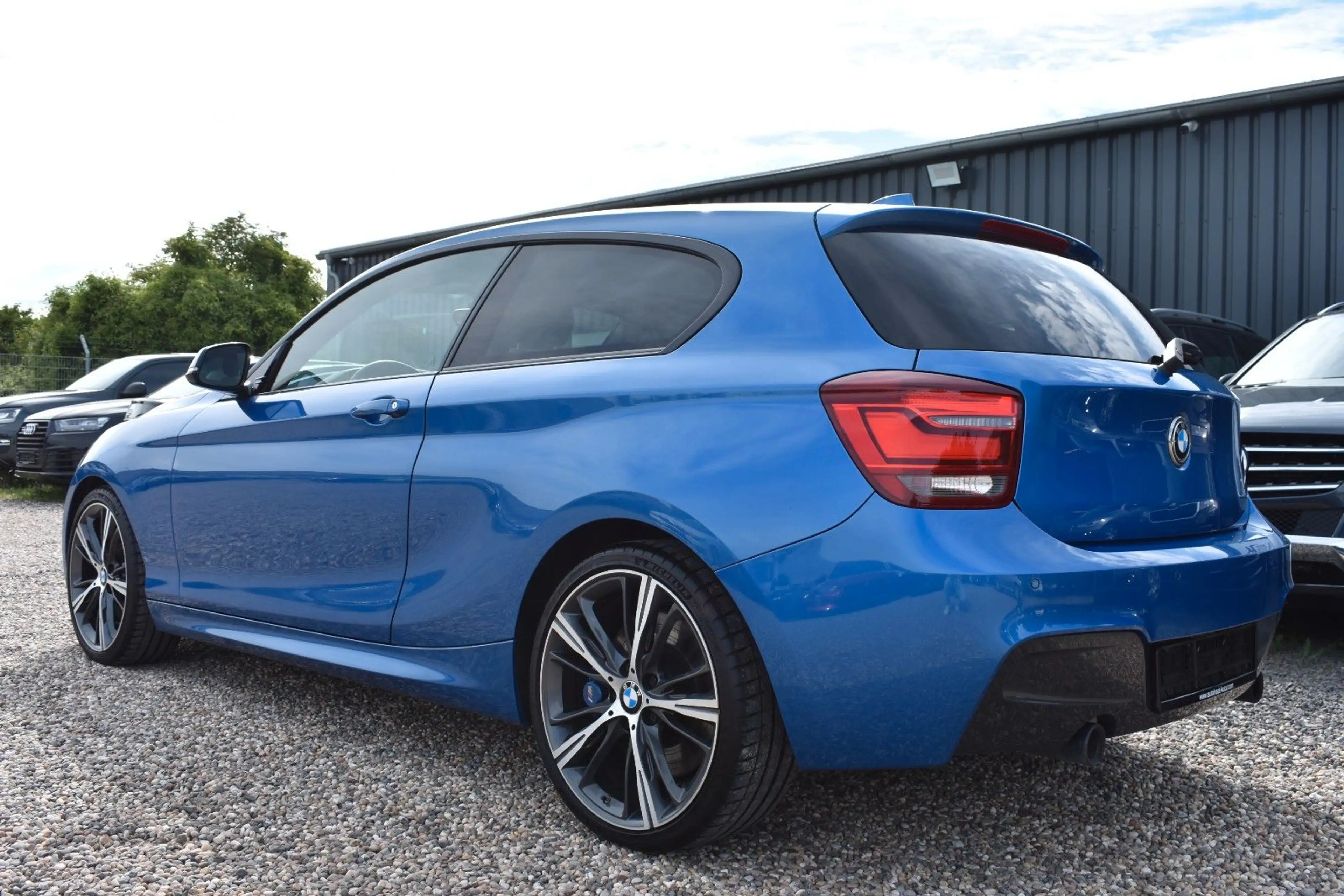 BMW 135 BMW M135i xDrive H&K 19 Zoll Navi Prof — photo 4