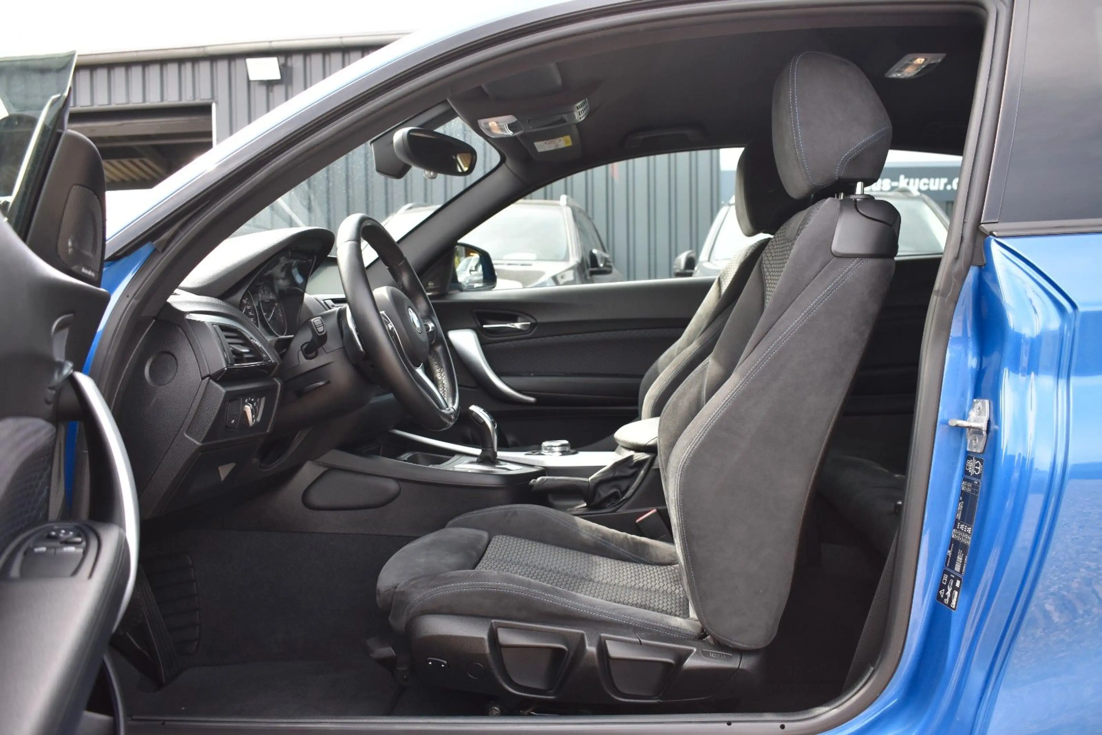 BMW 135 BMW M135i xDrive H&K 19 Zoll Navi Prof — photo 7