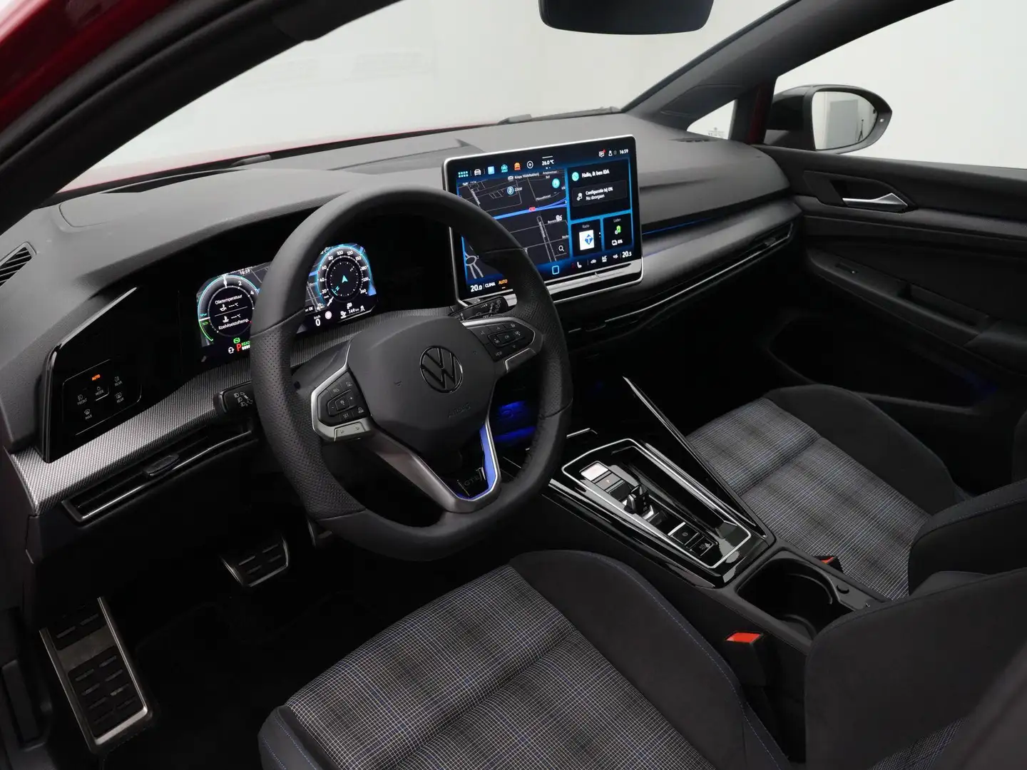 Volkswagen Golf 1.5 272 pk DSG eHybrid GTE | IQ Light | Stuur-/sto Rood - 2