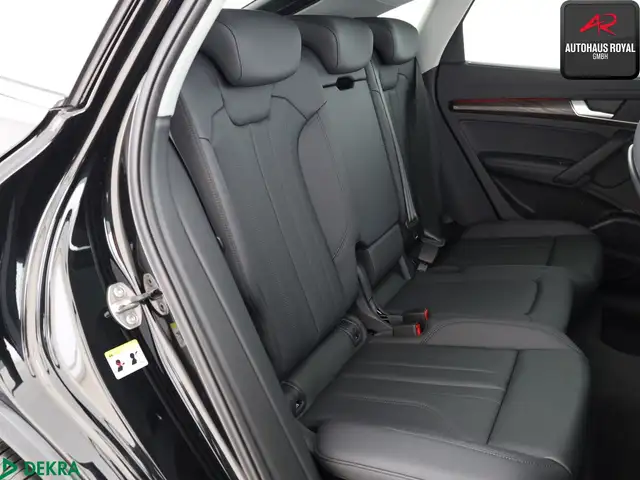 Audi Q5 view 13