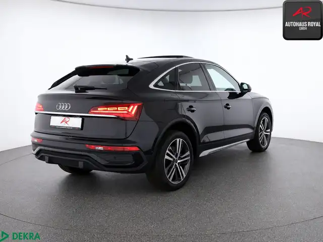 Audi Q5 view 5