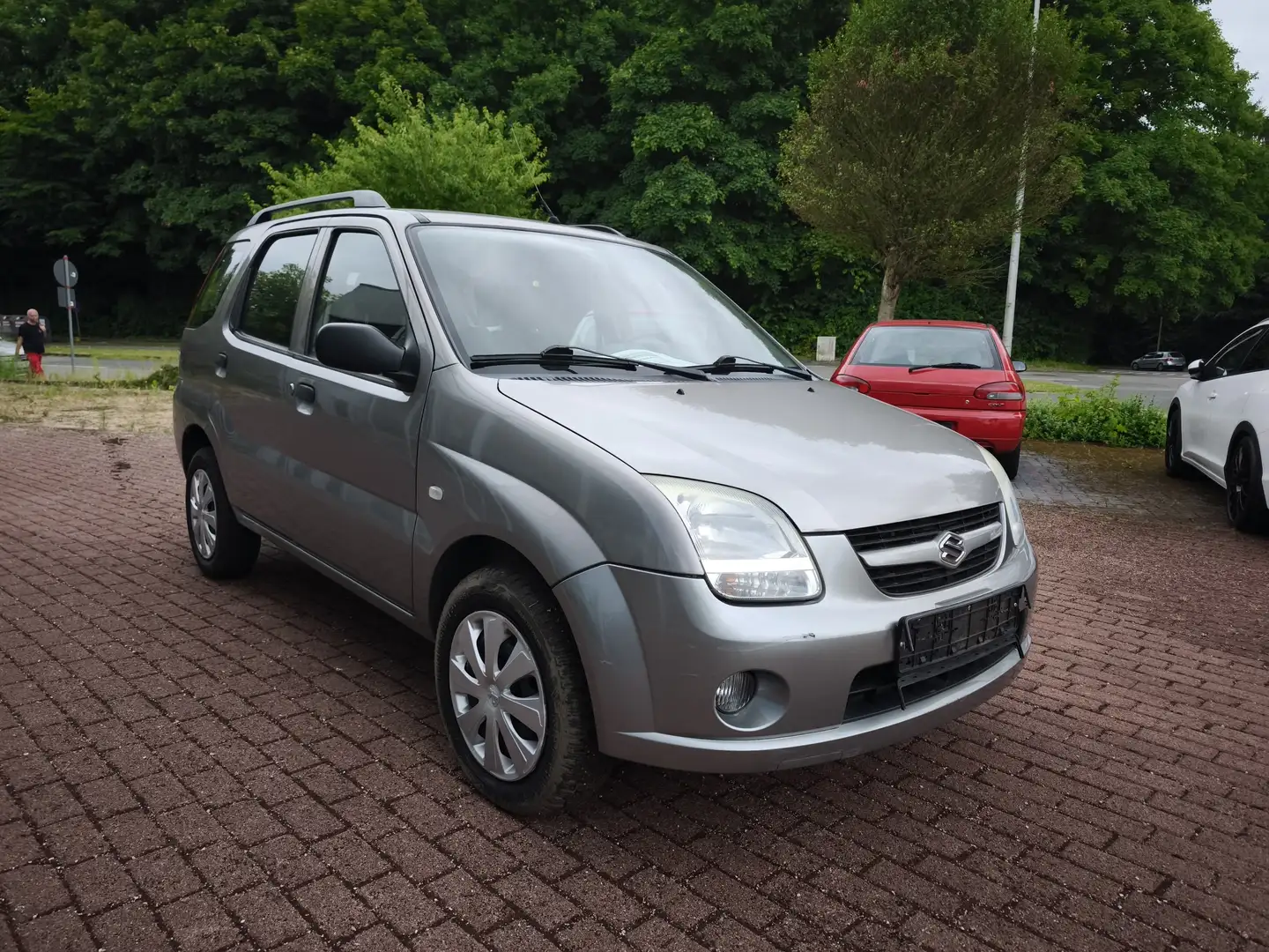 Suzuki Ignis 1.3 DDiS Comfort 2.VORBESITZER ALLWETTER SPARSAM Gris - 2
