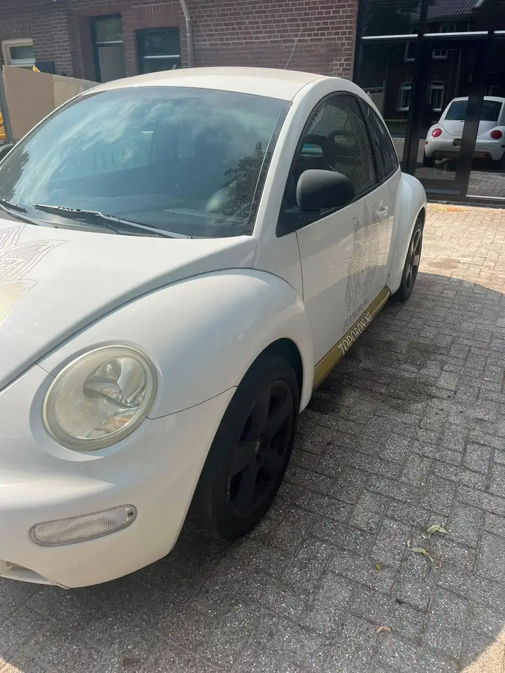Volkswagen New Beetle 2.0 Highline, foto 3