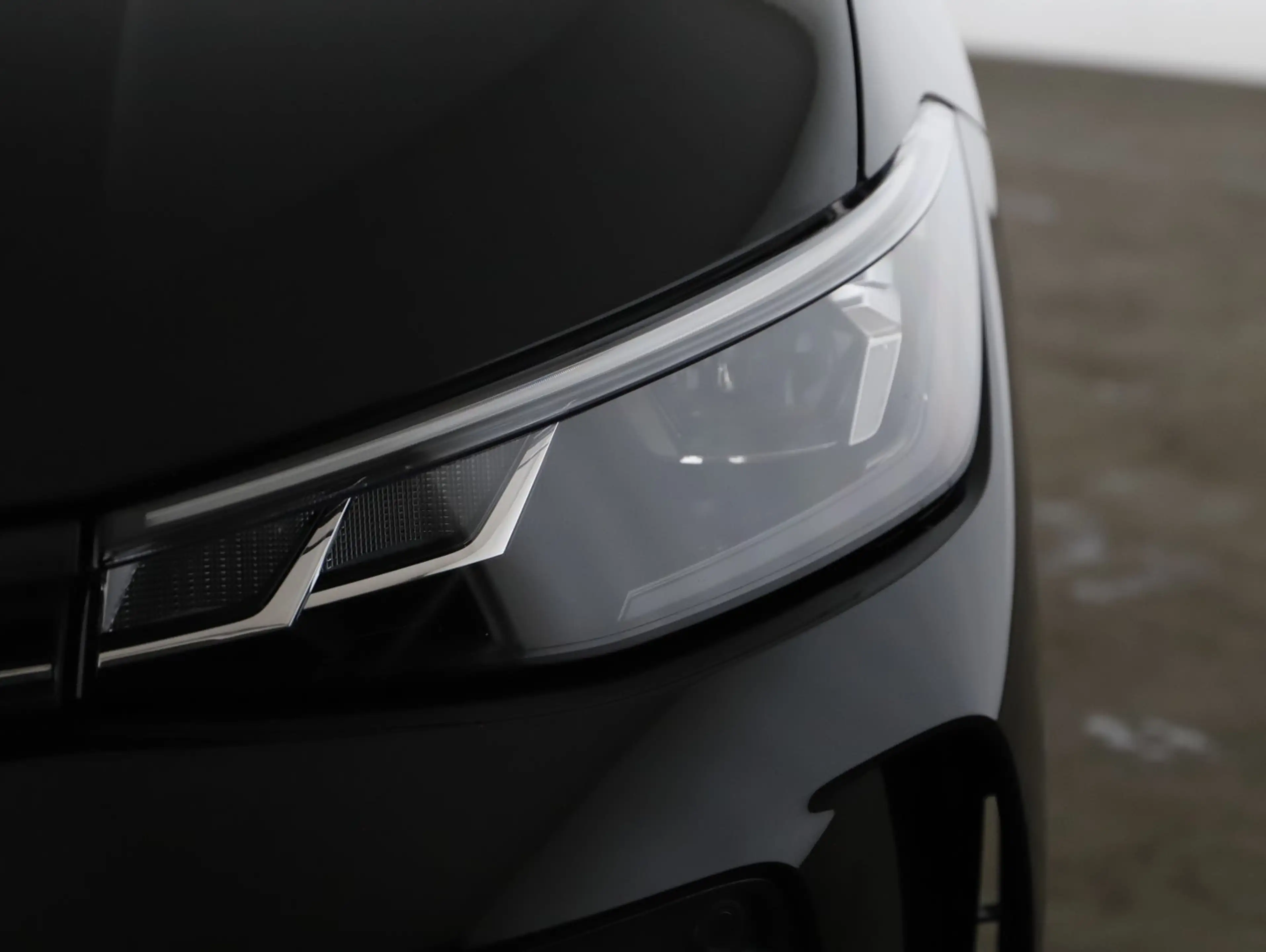 Volkswagen Passat Variant Business eTSI DSG — photo 14