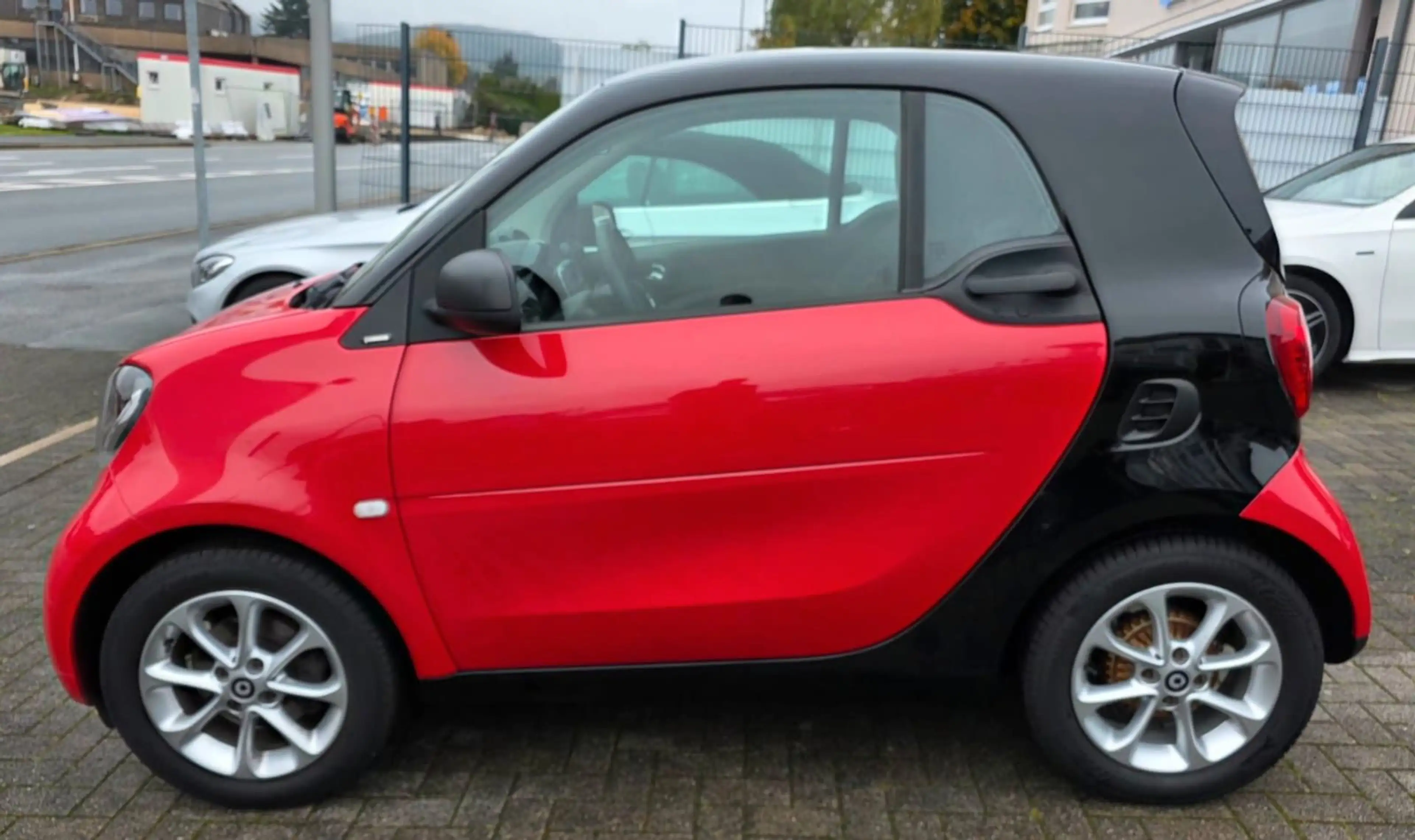 smart forTwo coupe  "Pano"Tempomat"Automatik — photo 4