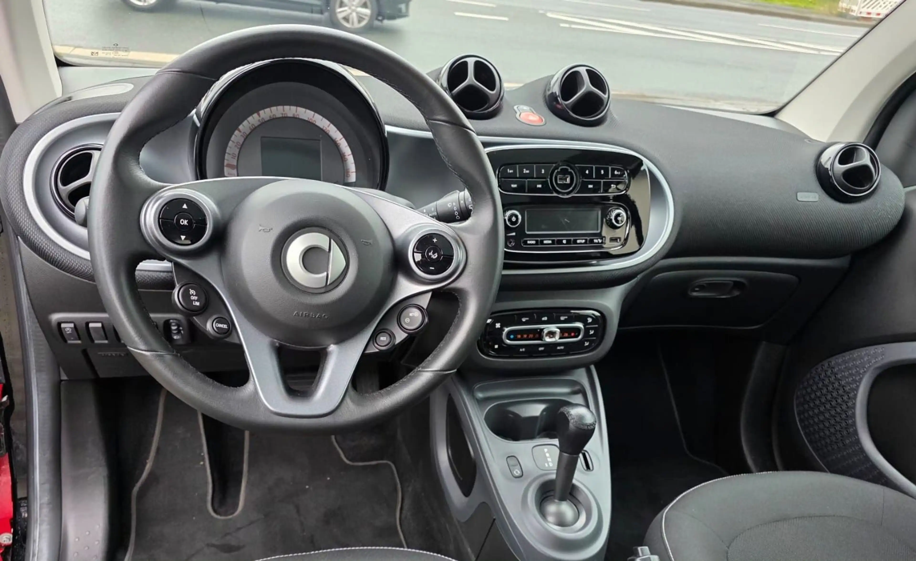 smart forTwo coupe  "Pano"Tempomat"Automatik — photo 12
