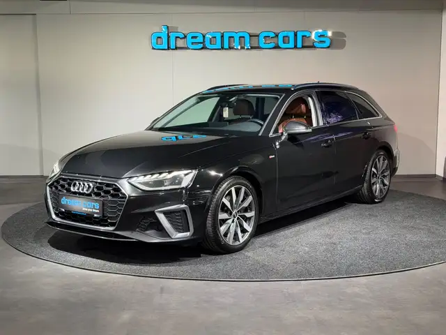 Audi A4 Avant view 17
