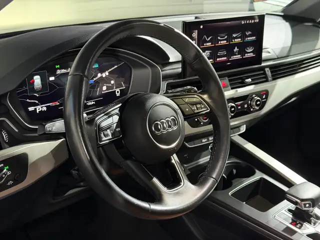 Audi A4 Avant view 21