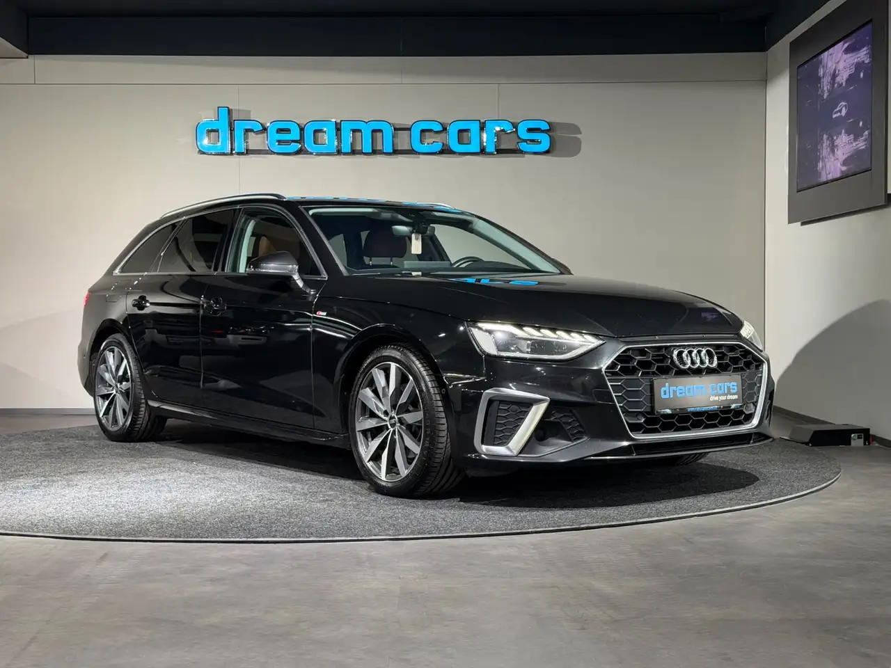 Audi A4 Avant 30 TDI S-line S-tronic / LED / Virtual Bild 4