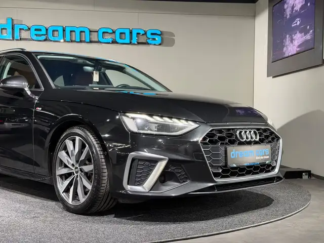 Audi A4 Avant view 7