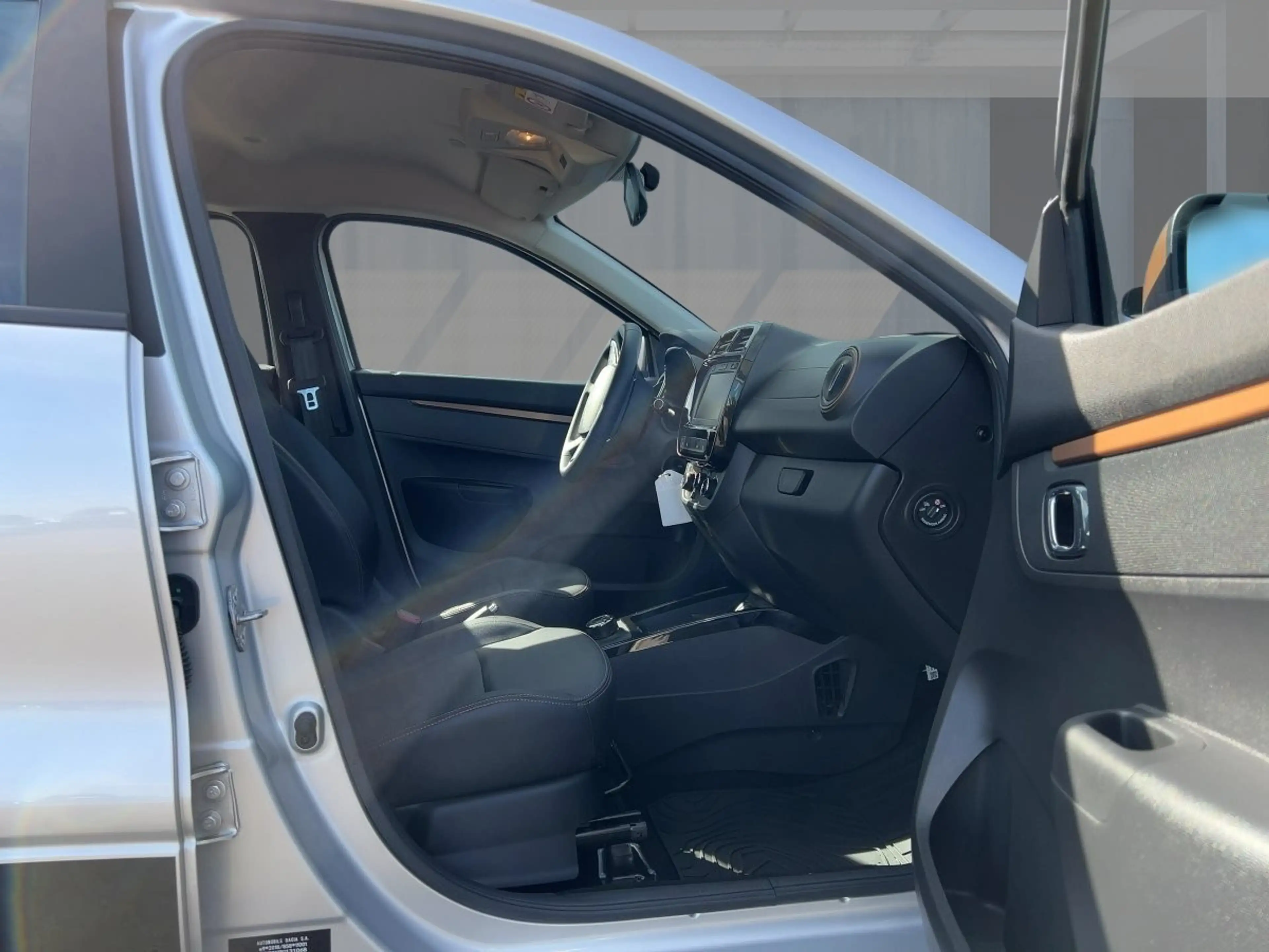 Dacia Spring ELECTRIC EXTREME 27kWh CCS RÜCKFAHRKAMERA — photo 8