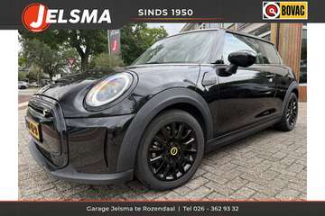 33 kWh, SOH 96% | Sport leder | Clima | Navi & Car