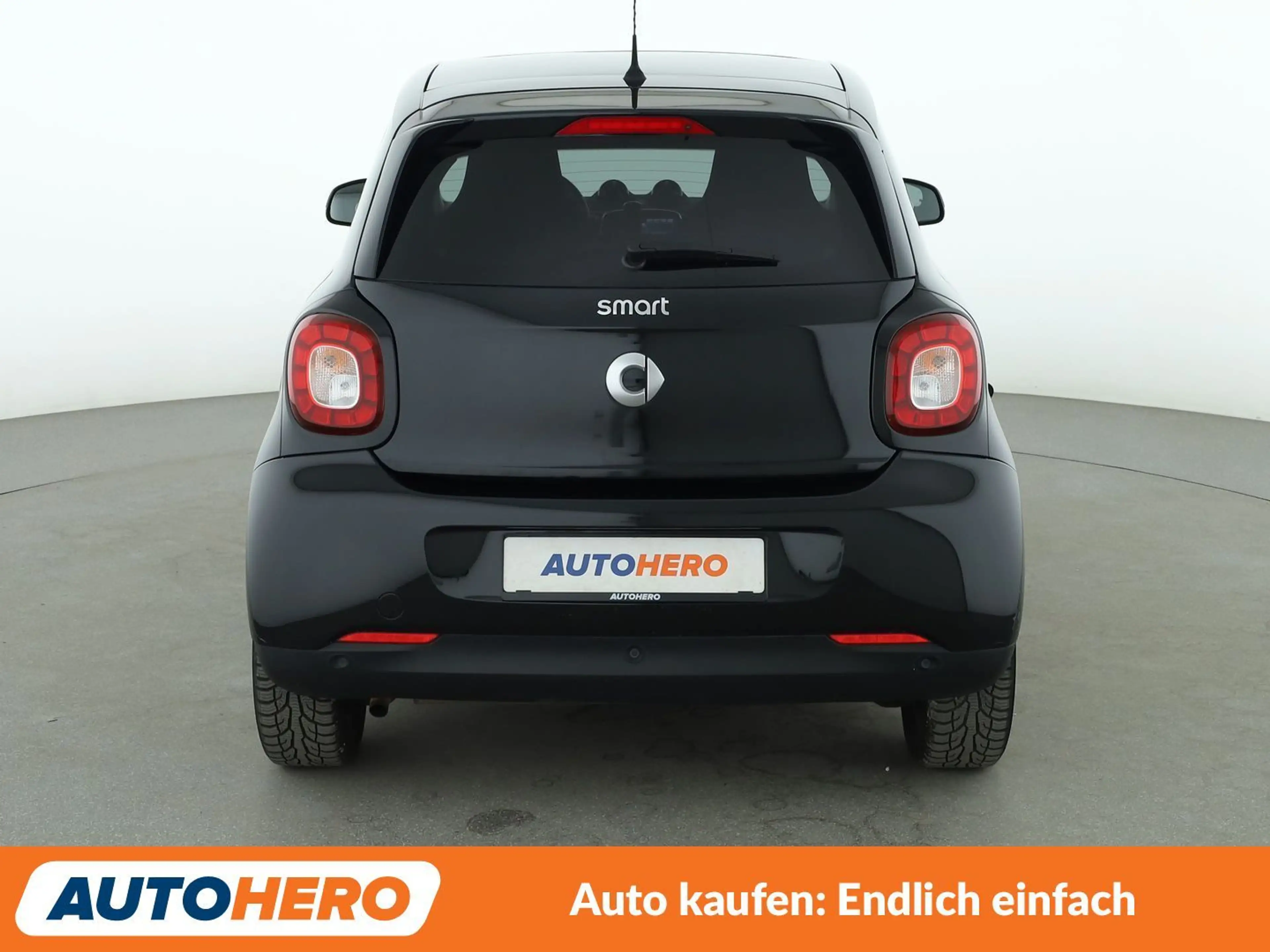 smart forFour 1.0 passion Aut.*NAVI*PDC*SHZ*KLIMA*PANO*TEMPO* — photo 5