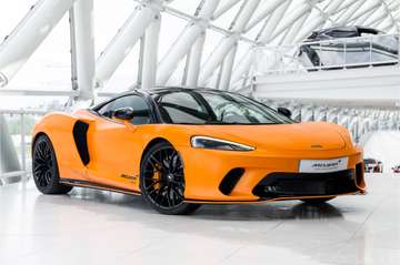 4.0 V8 | Matt Papaya Spark | Electrochromic Roof |
