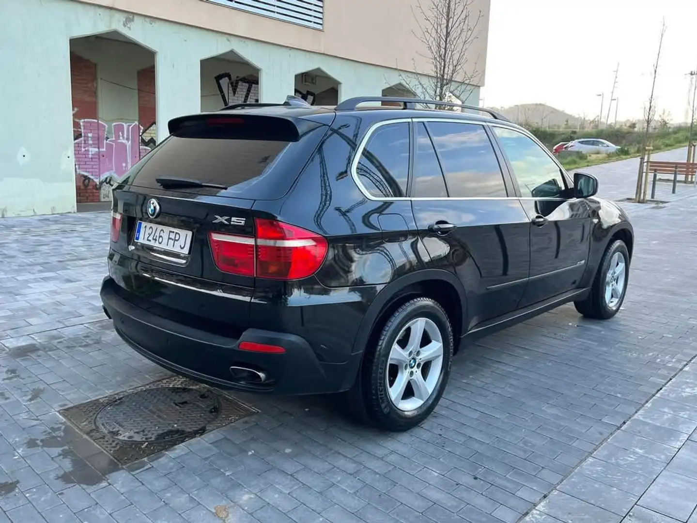 BMW X5 4.8iA - 2