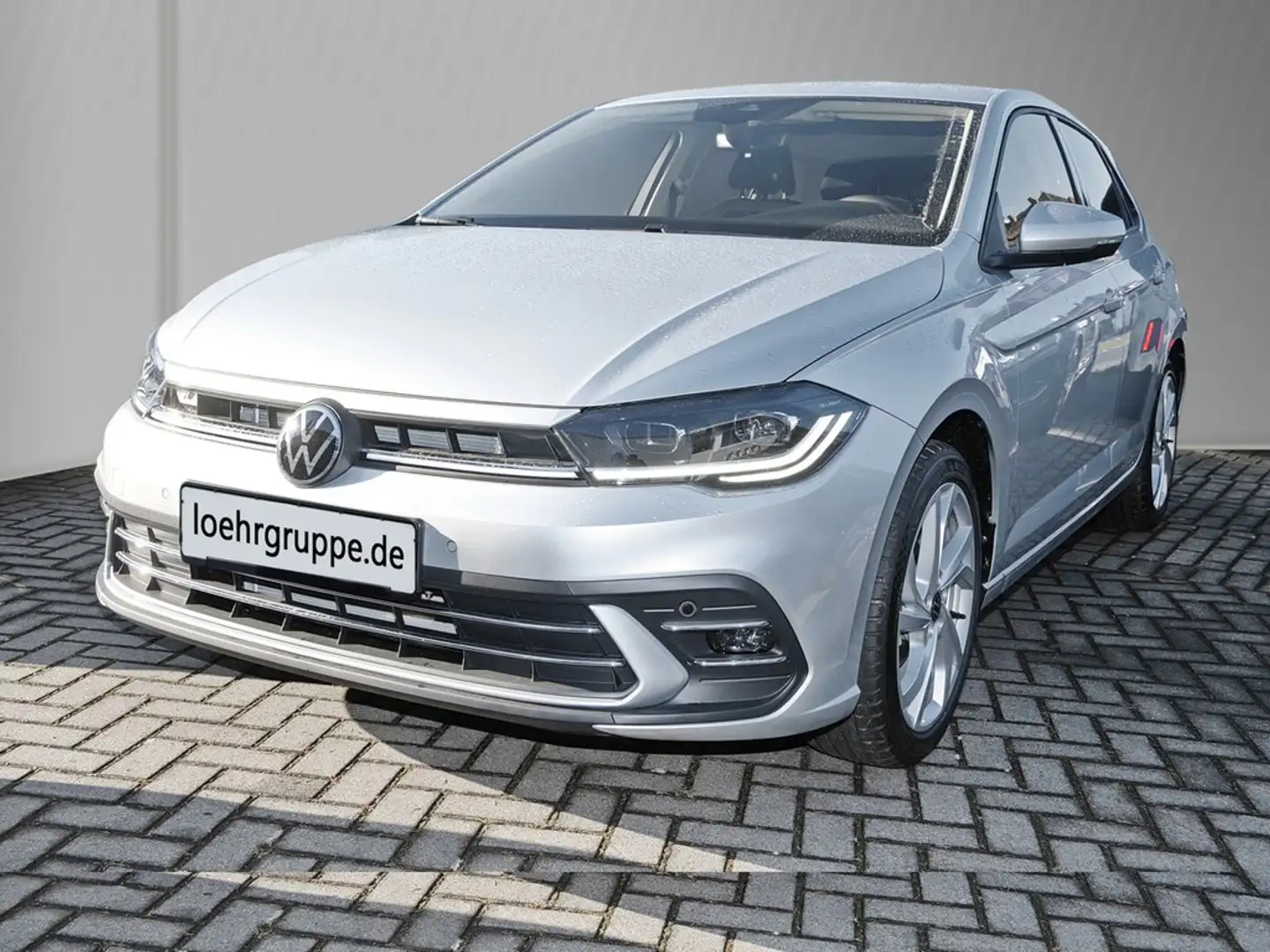 Volkswagen Polo Style 1,0 TSI DSG 70 KW / 95 PS Gris - 2