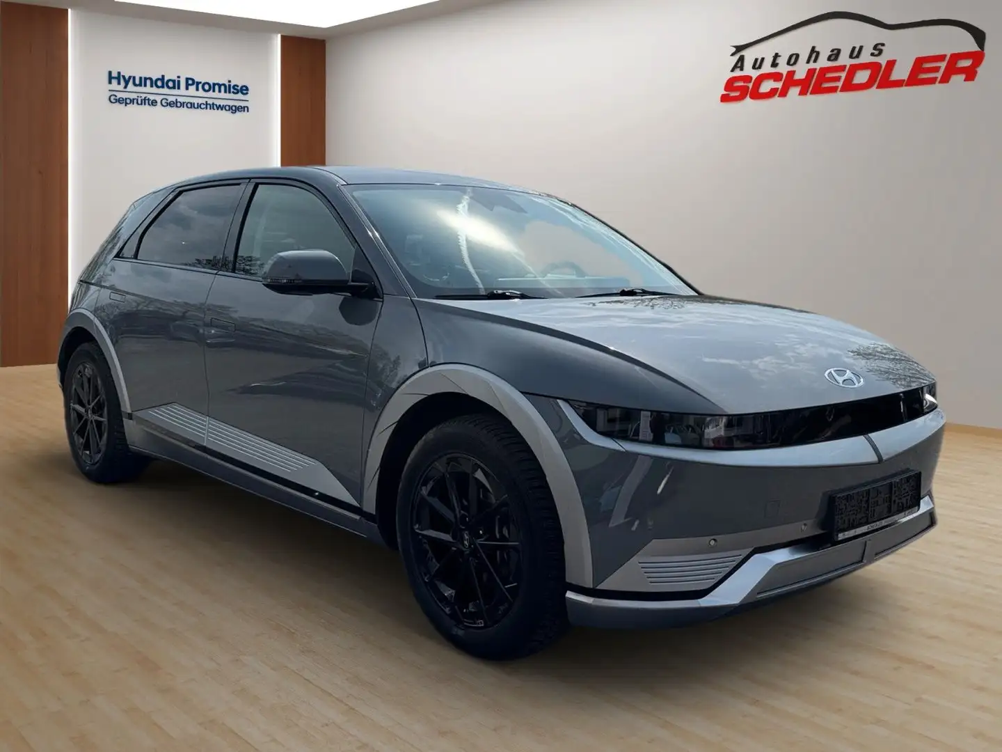 Hyundai IONIQ 5 TECHNIQ  72,6kWh 217PS+EL.HECKLAPPE+20" Gris - 2