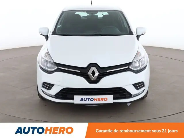 Renault Clio view 9
