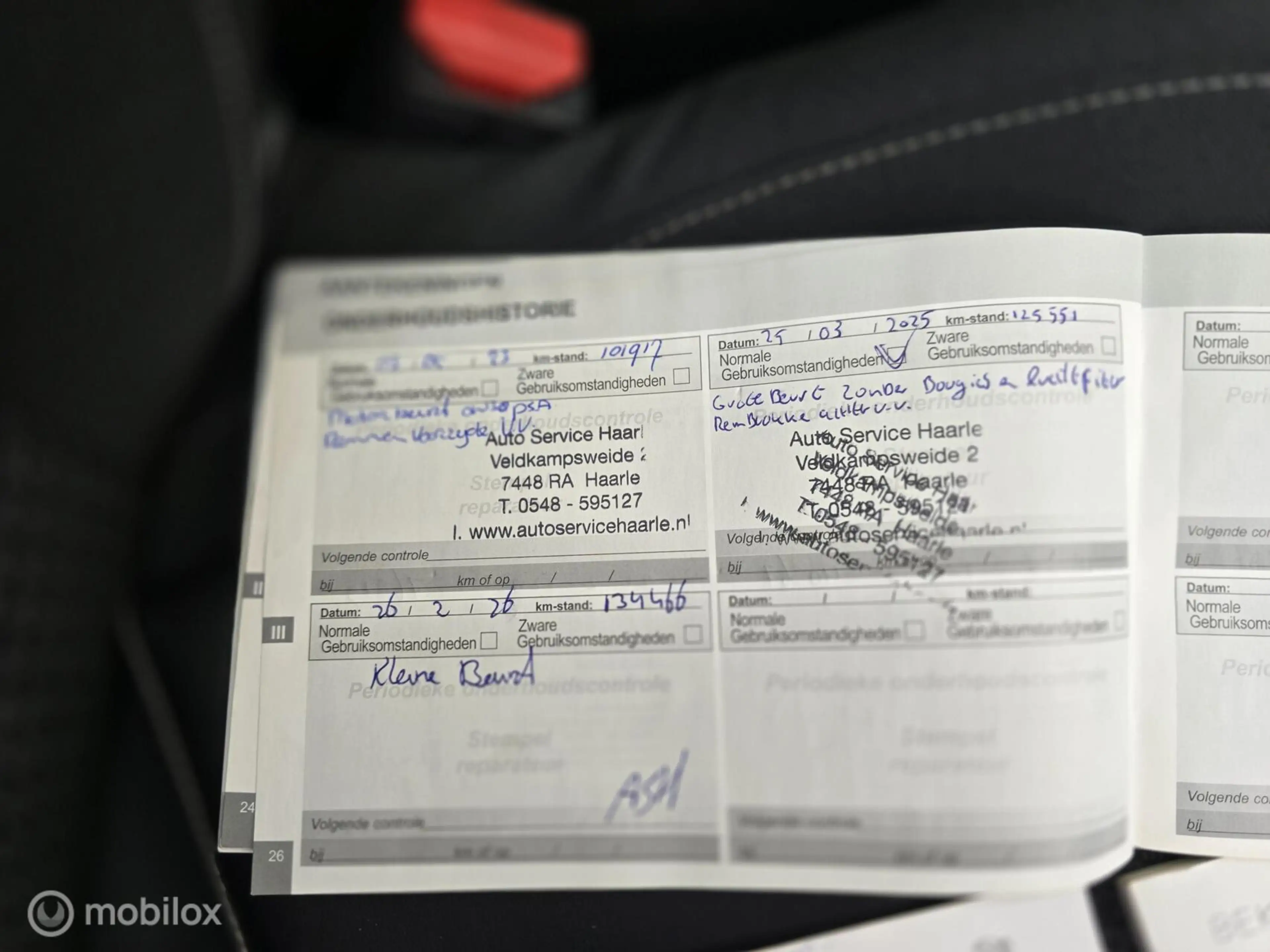 Peugeot 308 SW 1.2 PureTech Blue Lease Executive — photo 42