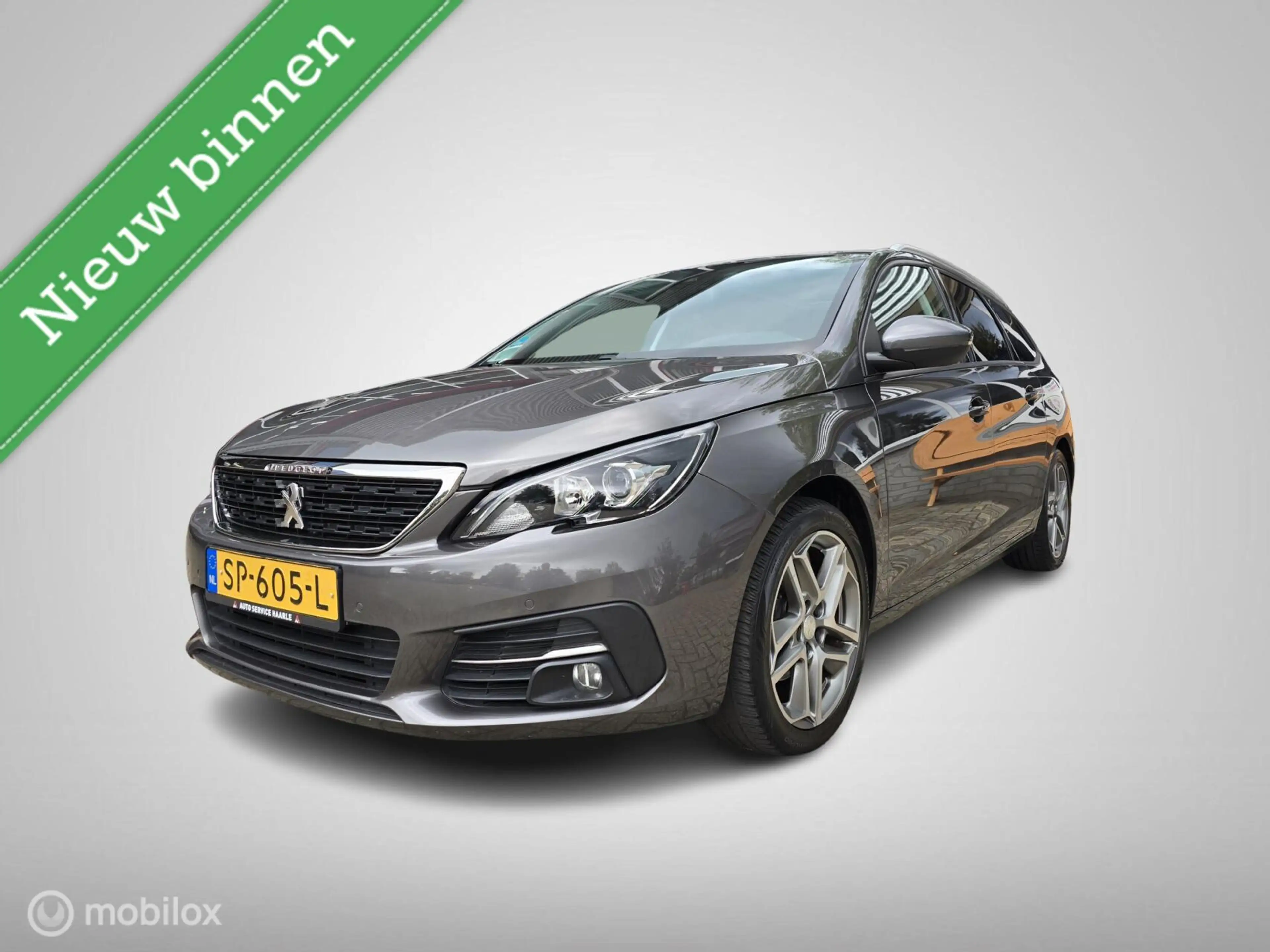 Peugeot 308 SW 1.2 PureTech Blue Lease Executive
