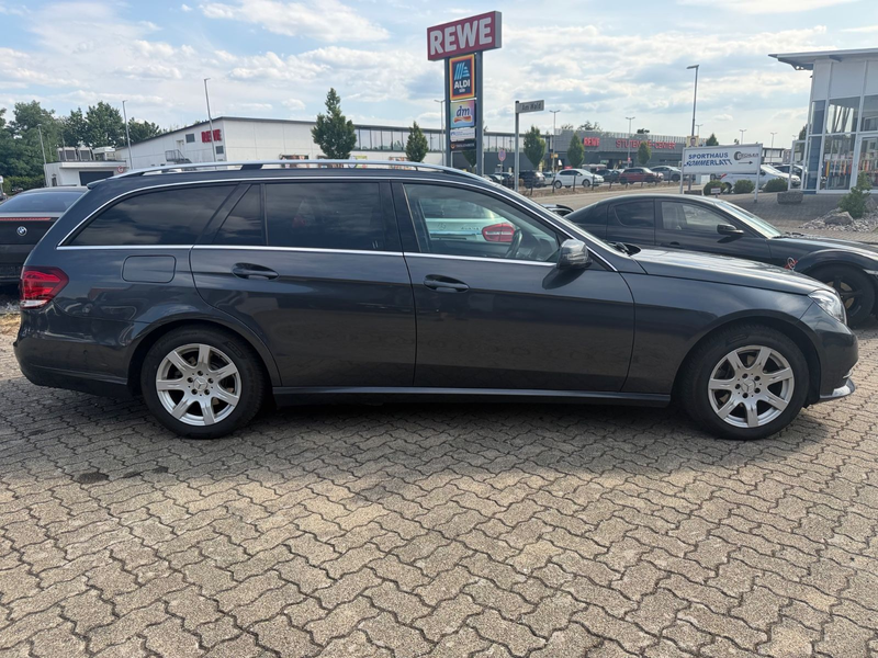 Mercedes-Benz E 200 E T-Modell BlueTec — photo 2