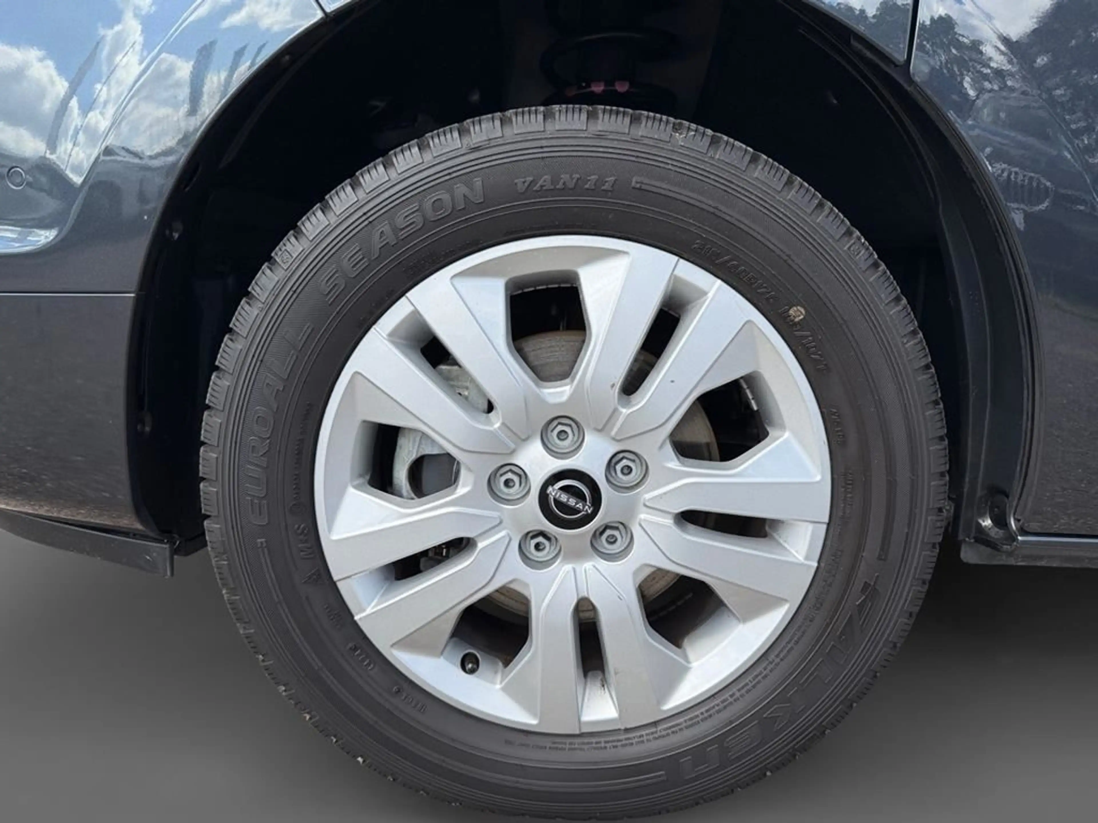 Nissan Primastar Tekna — photo 14