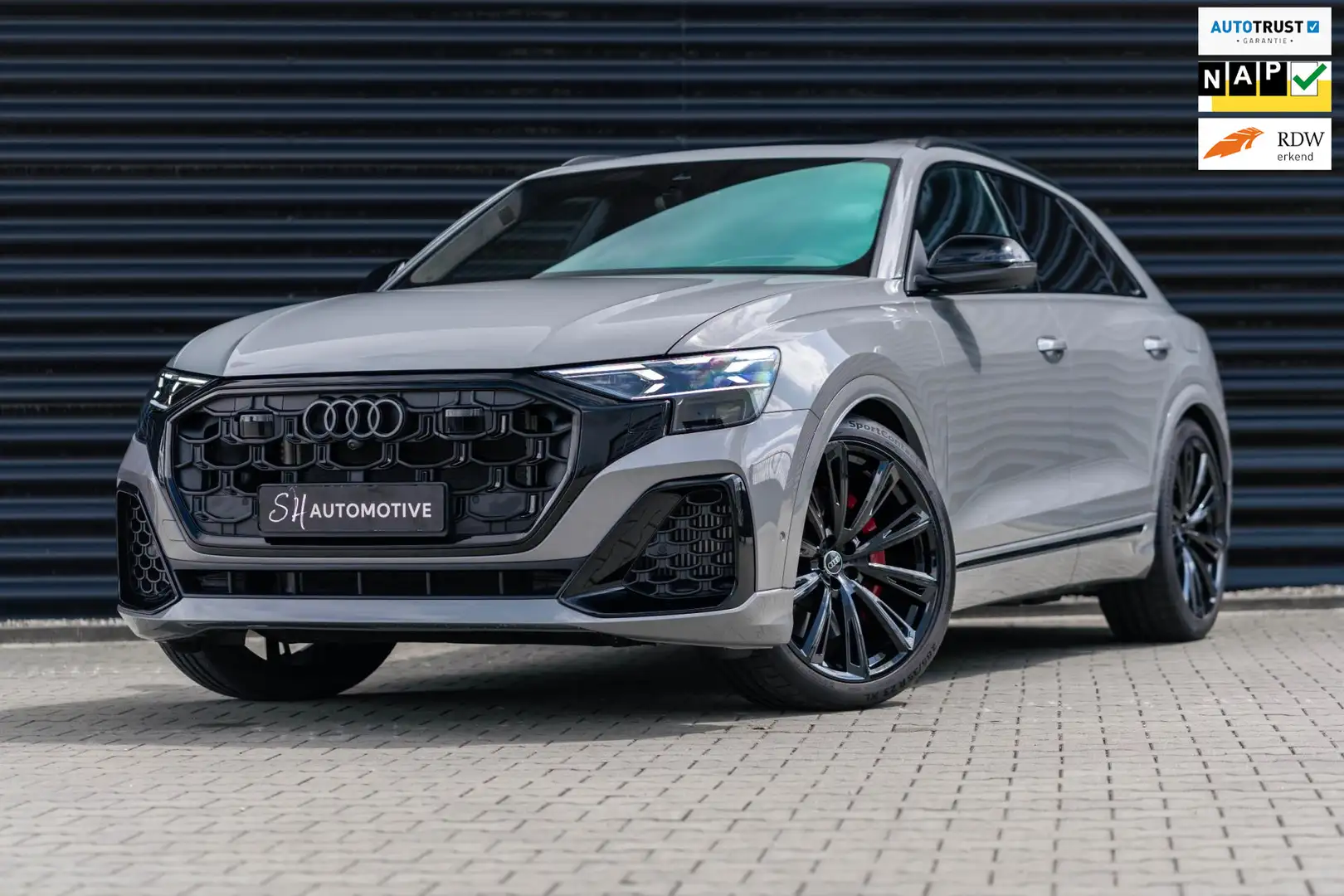 Audi Q8 60 TFSI e Quattro S Competition / NARDO / FULL / P Gris - 1