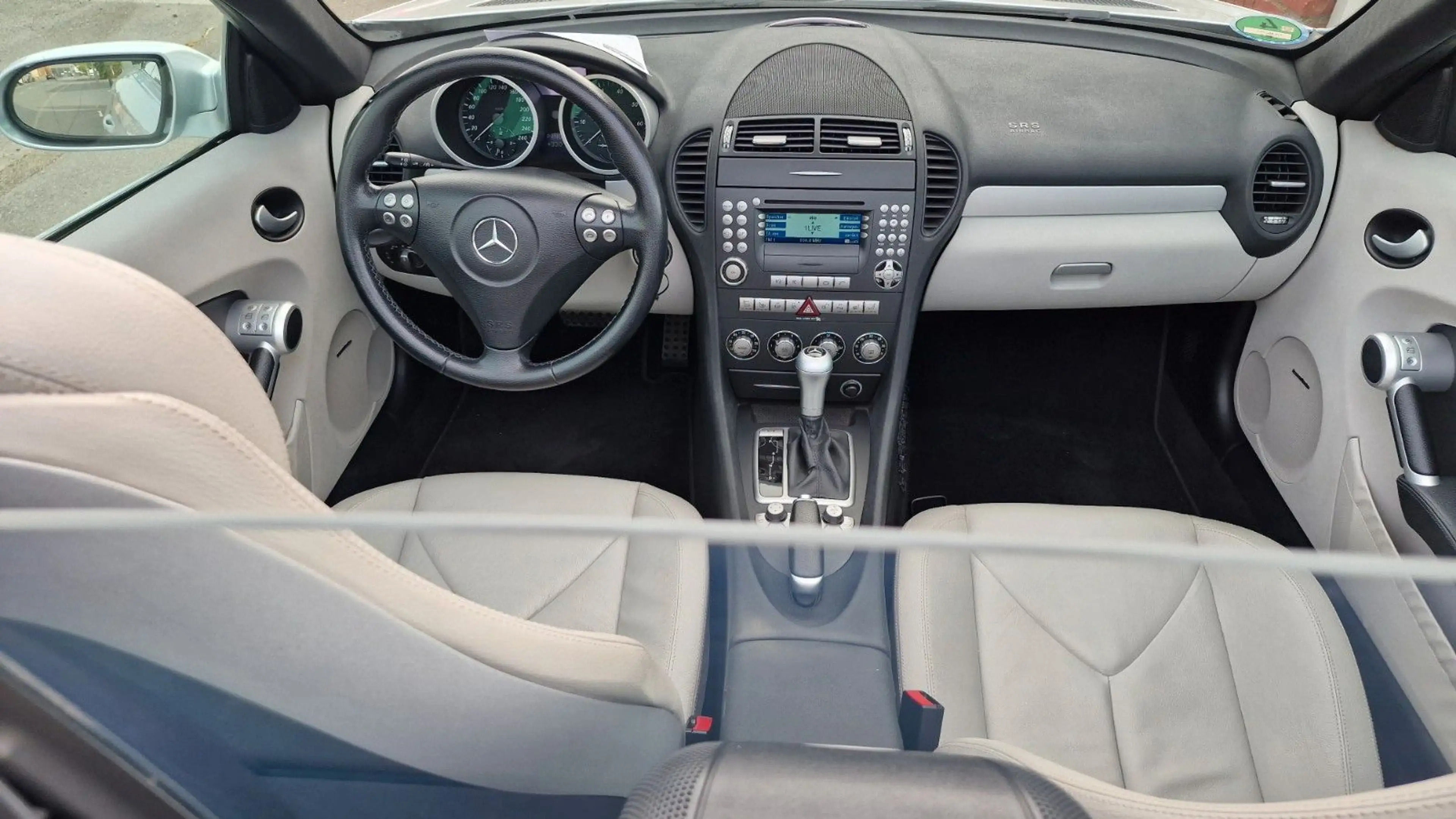 Mercedes-Benz SLK 350 SLK Roadster SLK 350-Autmatik-Navi-Sound — photo 32