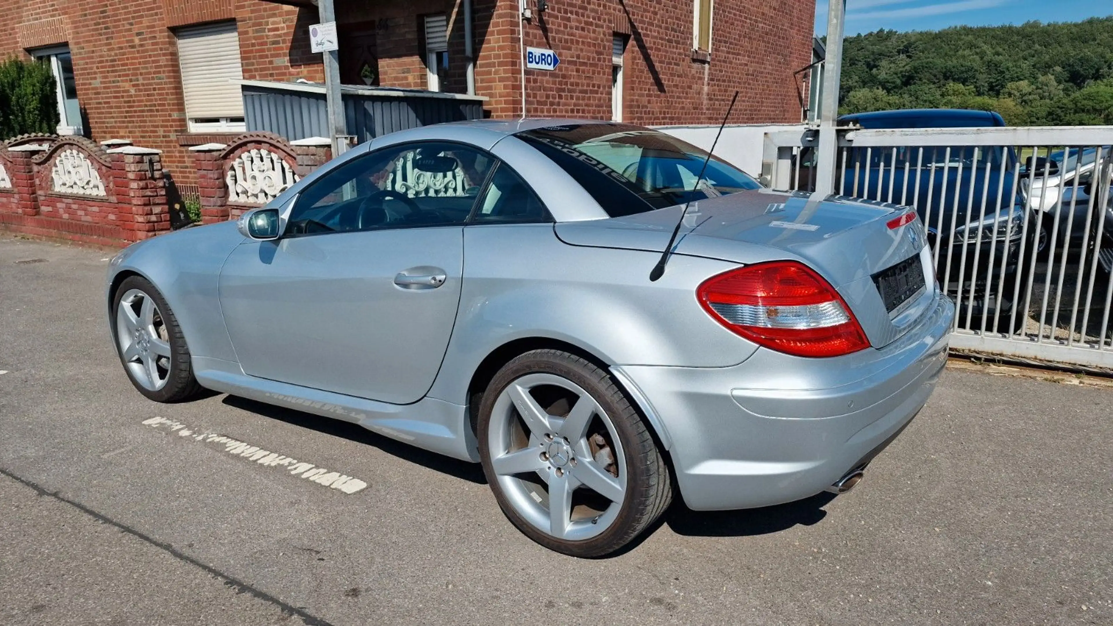 Mercedes-Benz SLK 350 SLK Roadster SLK 350-Autmatik-Navi-Sound — photo 29