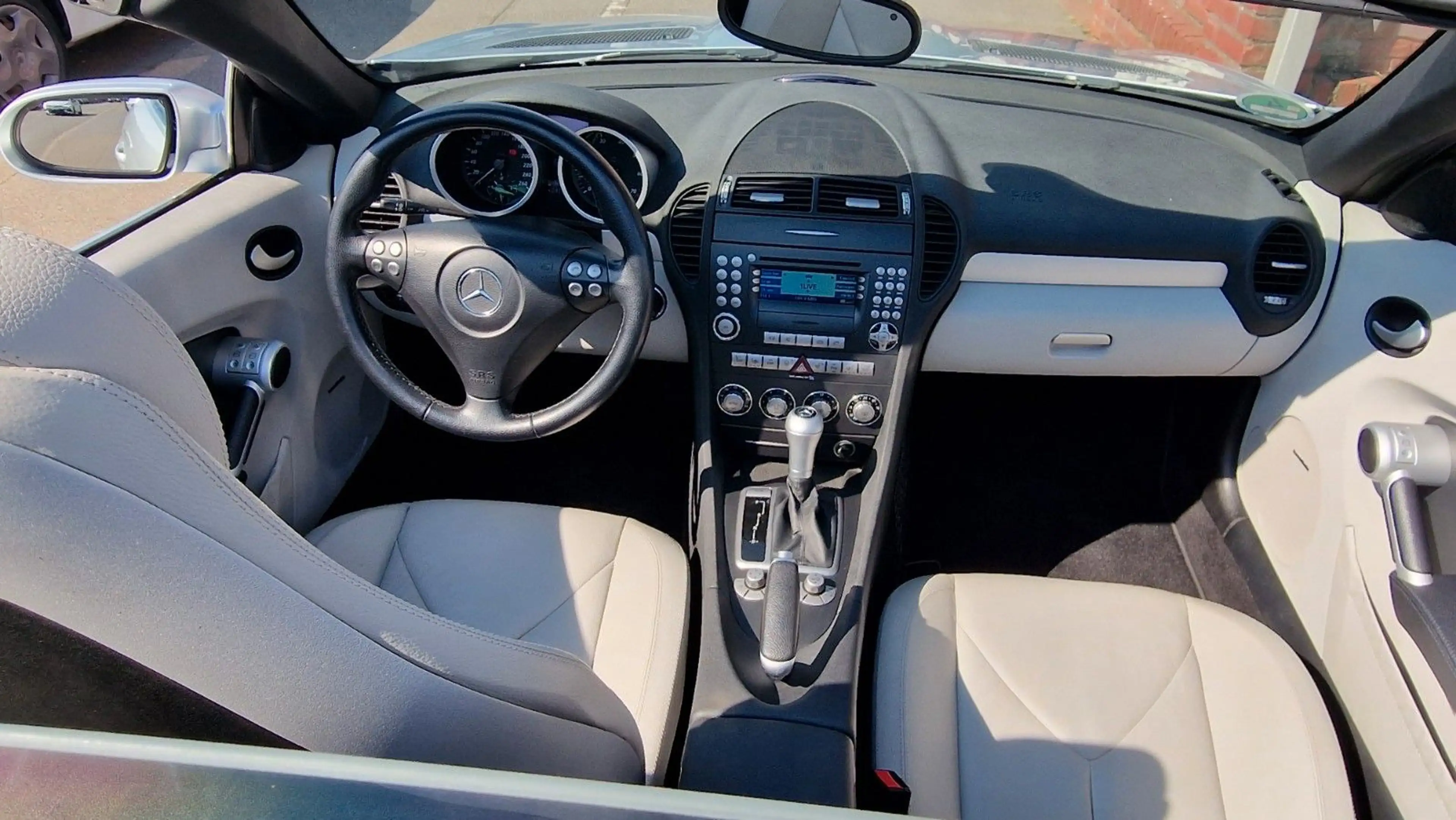 Mercedes-Benz SLK 350 SLK Roadster SLK 350-Autmatik-Navi-Sound — photo 20