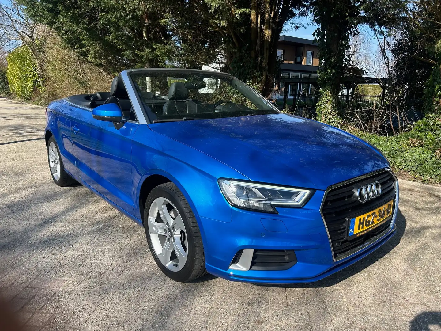 Audi A3 Cabrio 1.5 TFSi Sport Aut.  Top uitvoering Blauw - 1