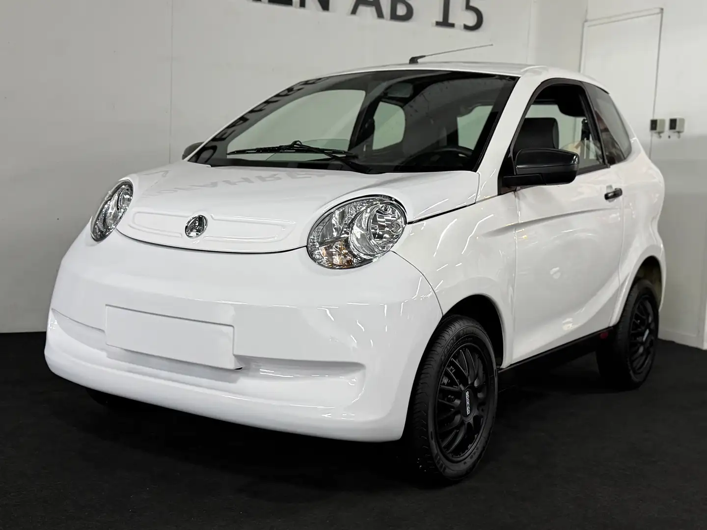 Aixam City 25KMH Minauto Sport, Carplay, Kubota Mit Lieferung Blanc - 2