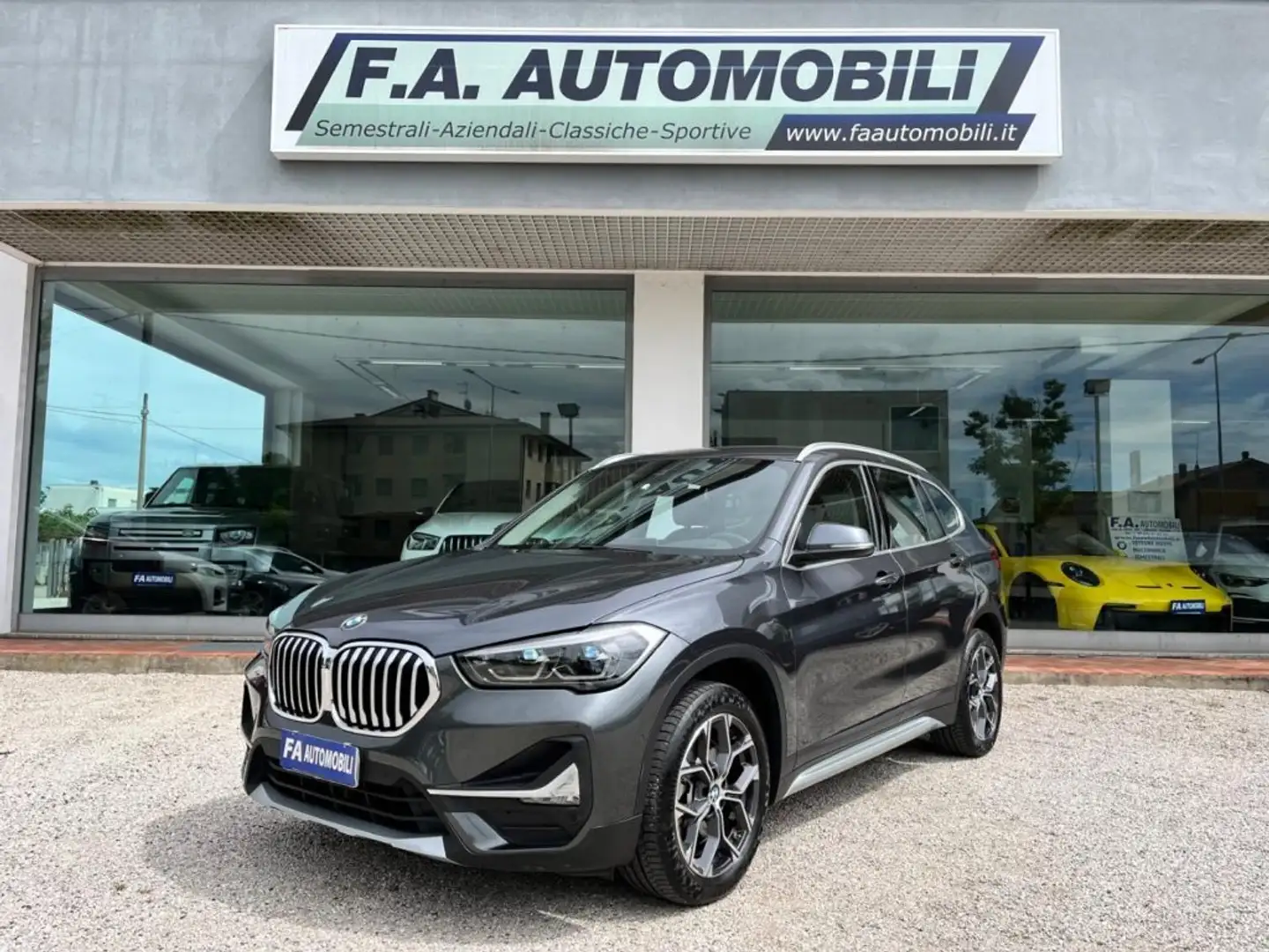 BMW X1 xDrive20d xLine Plus Aut. Grigio - 1