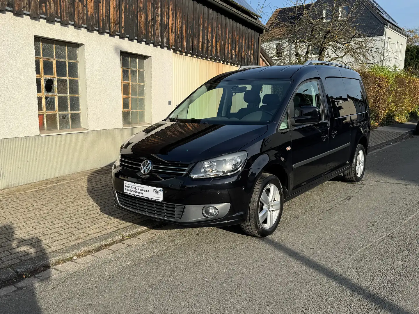 Volkswagen Caddy Maxi Highline BMT 7 Sitzer Automatik 1 HAND Schwarz - 1
