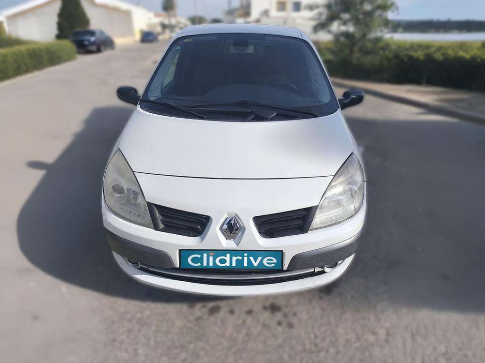 Renault Scenic Dynamique 1.9dCi 130cv 5 plazas - foto 1
