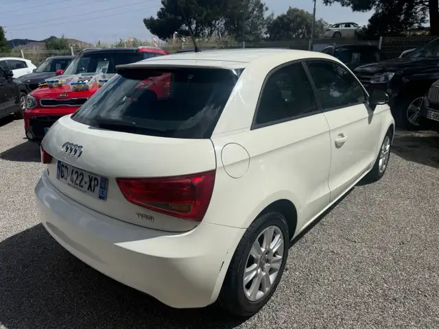 Audi A1 view 5