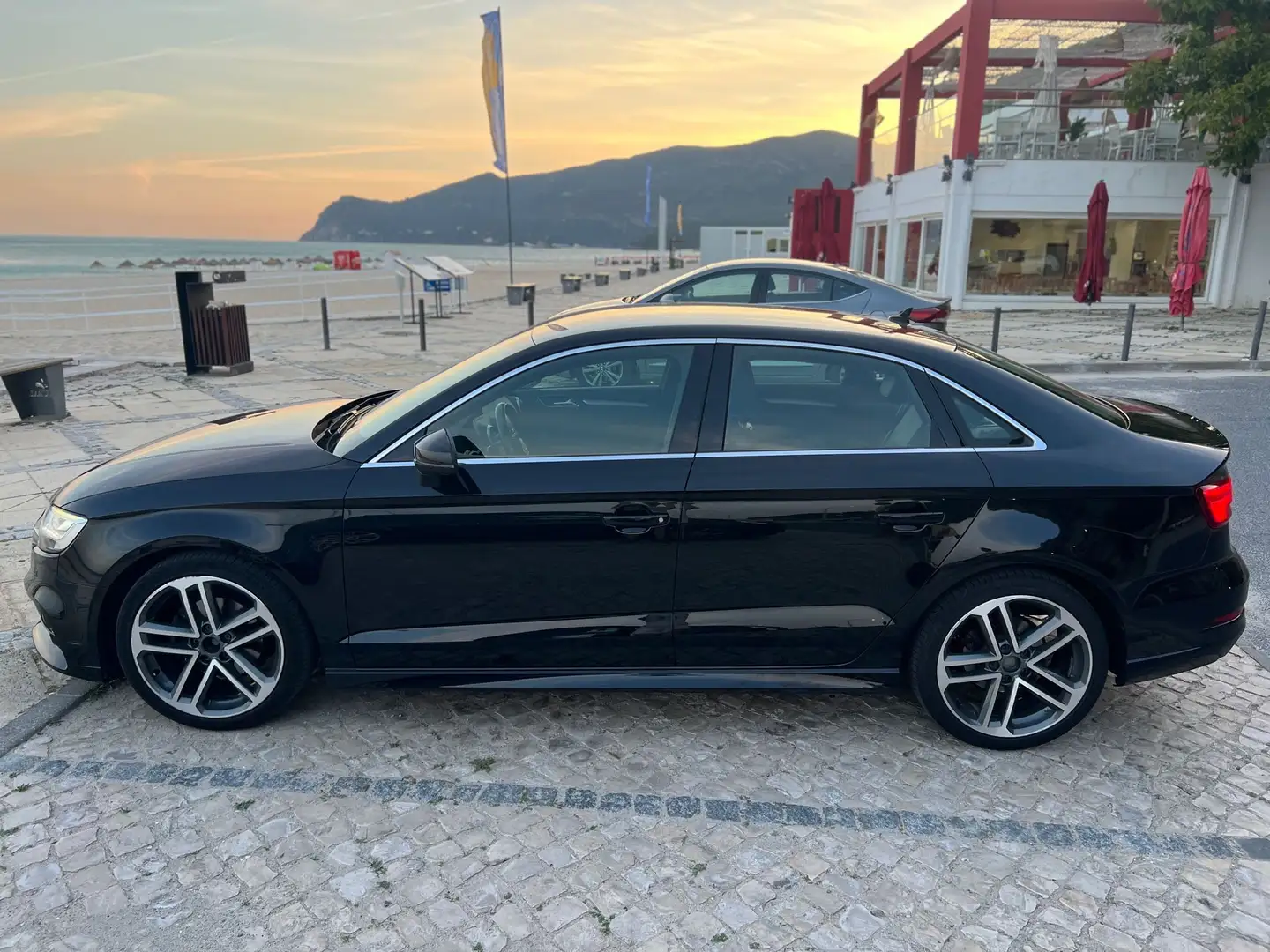 Audi A3 limousine 1.6 tdi 3x s line virtual cockpit matrix - 2