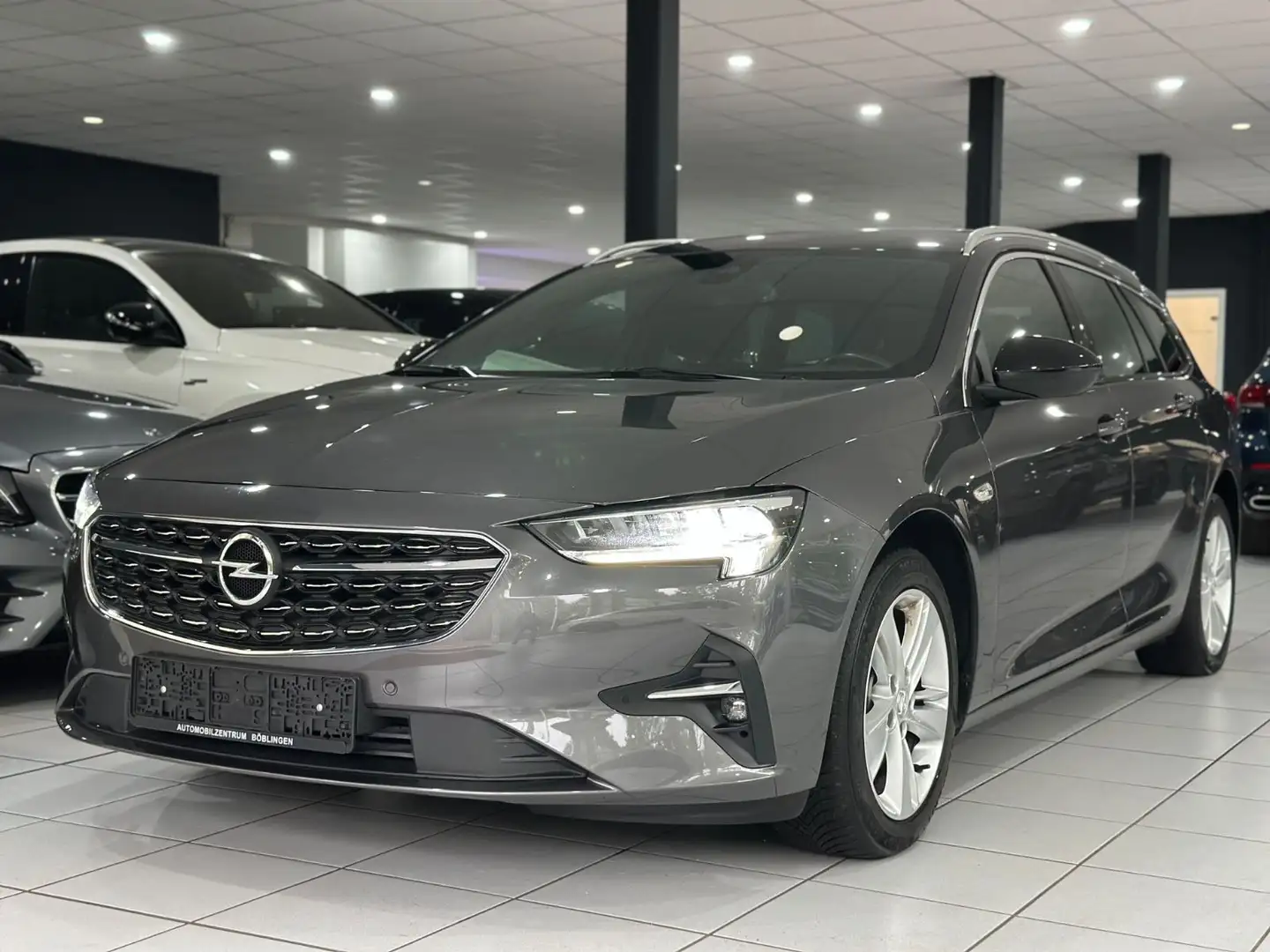 Opel Insignia B Sports Tourer Business*AUTOMATIK*KAME Grau - 2