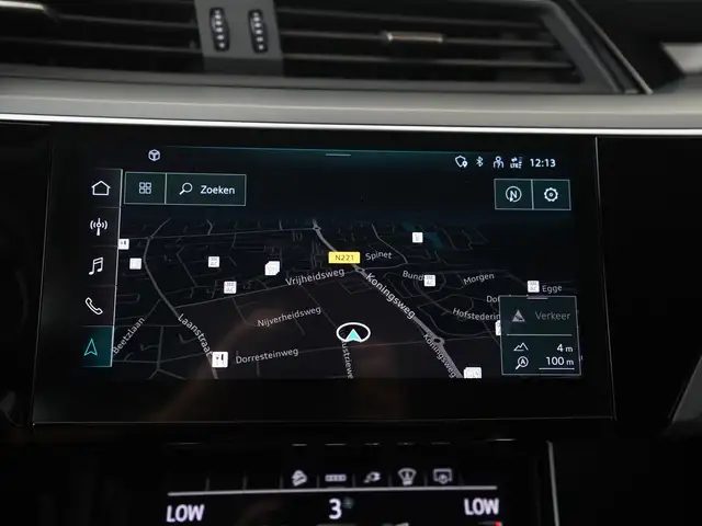Audi E-Tron view 13