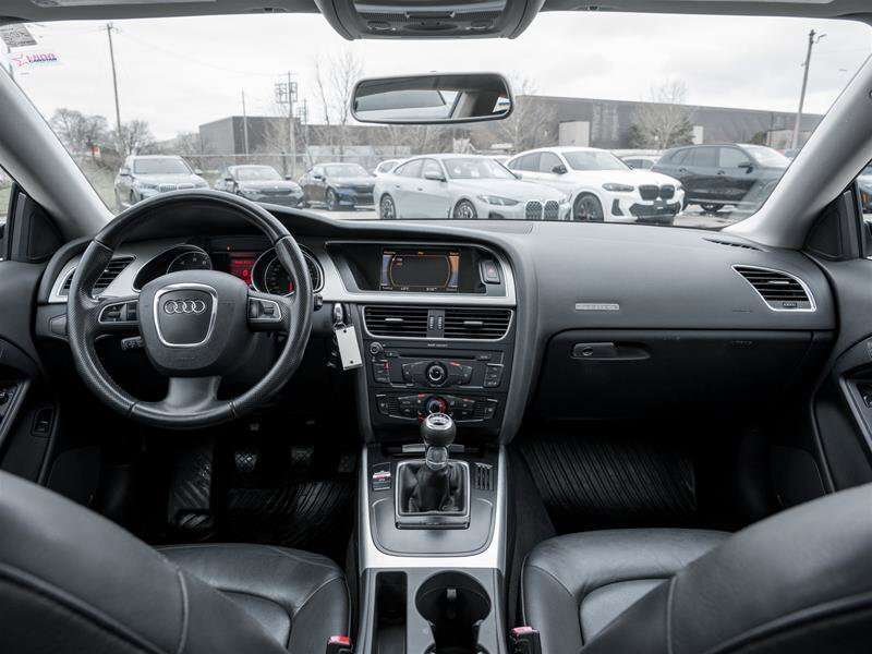 2010 Audi A5 2.0T 6-Speed Manual / AS-IS SPECIAL / thumb 24
