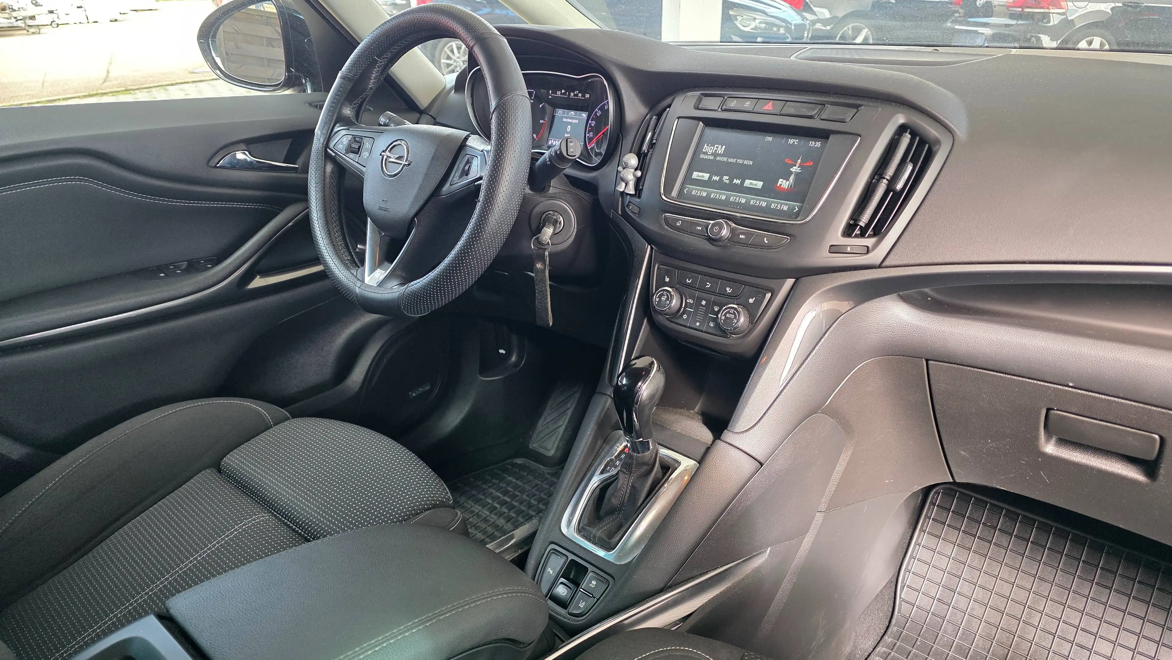 Opel Zafira Innovation*TTÜV*TOP AUSTATTUNG*7 Sitze* — photo 9